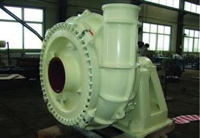 Horizontal dredge pump